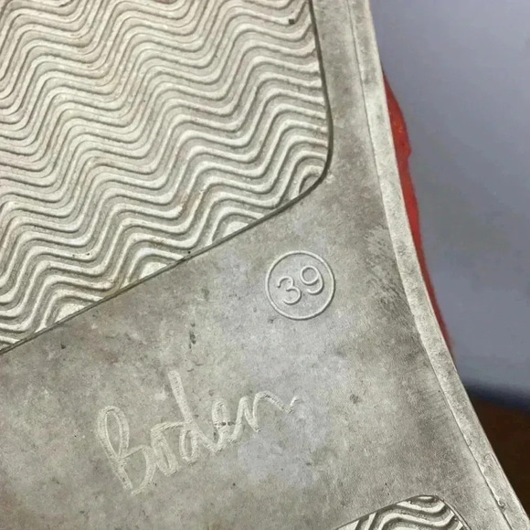 Boden Rayna Fringe Orange Slip On Shoes Women's Size 8 - Picture 9 of 11